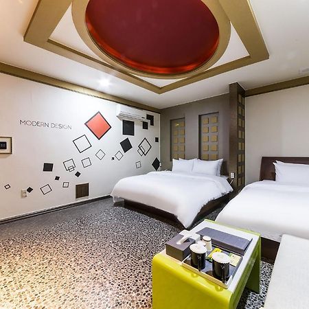 Millennium Hotel Коян Экстерьер фото