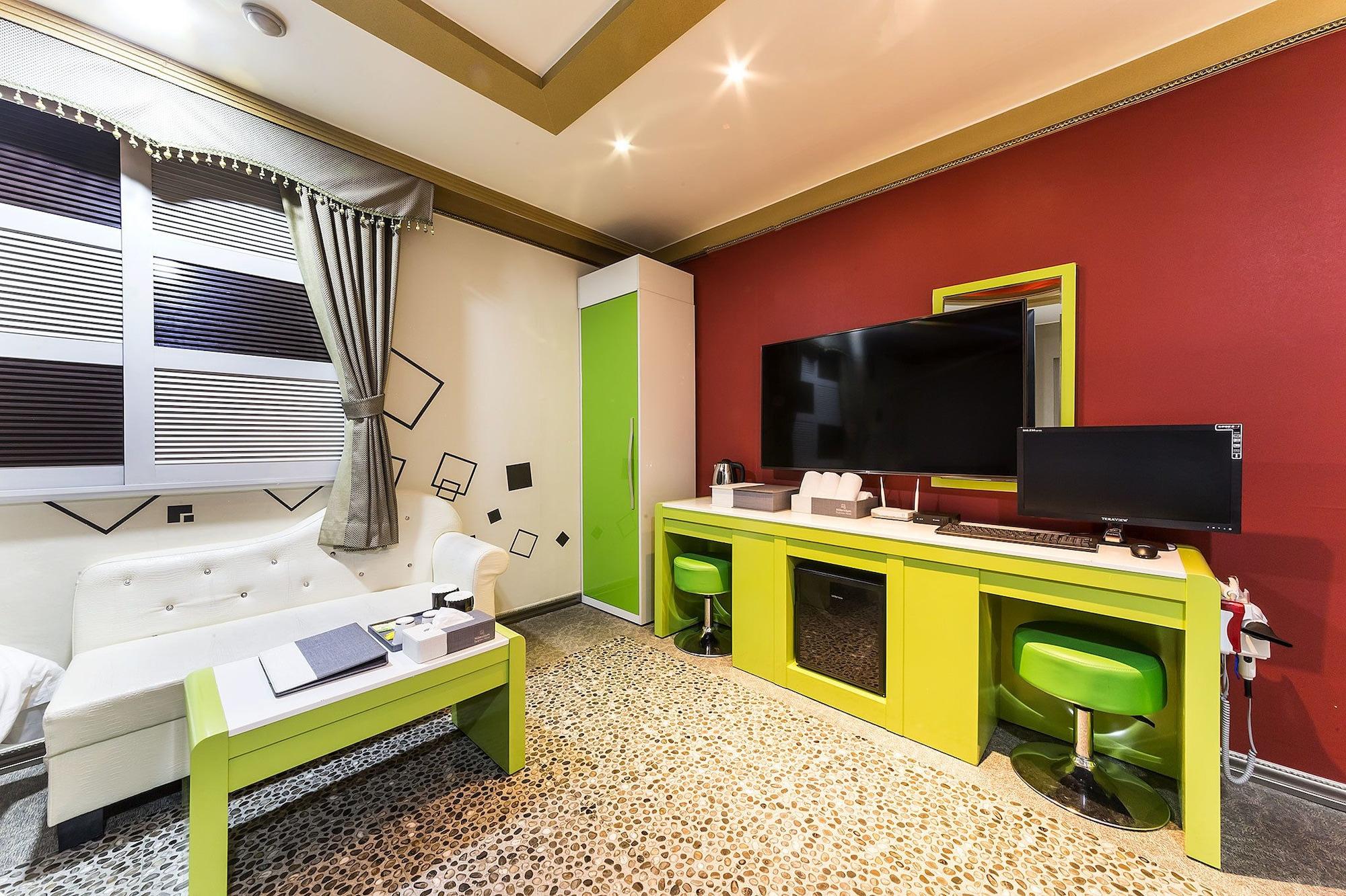 Millennium Hotel Коян Экстерьер фото