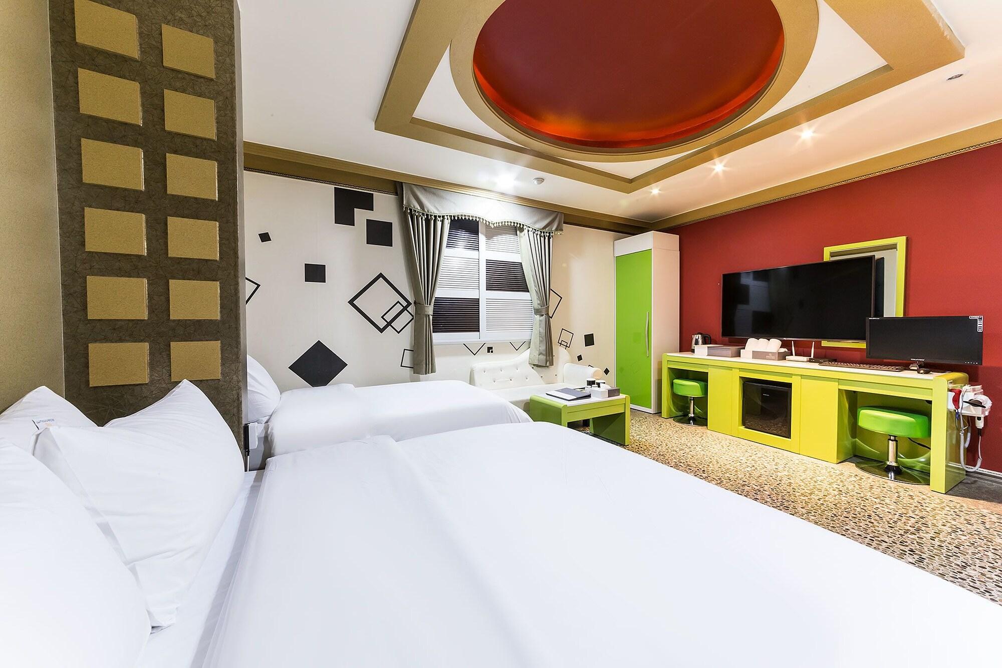 Millennium Hotel Коян Экстерьер фото