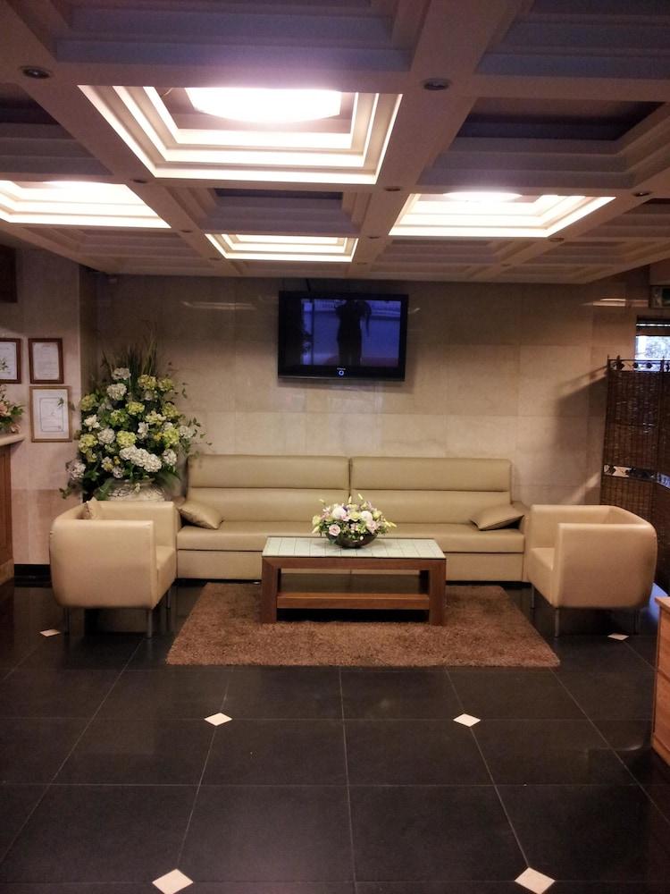 Millennium Hotel Коян Экстерьер фото