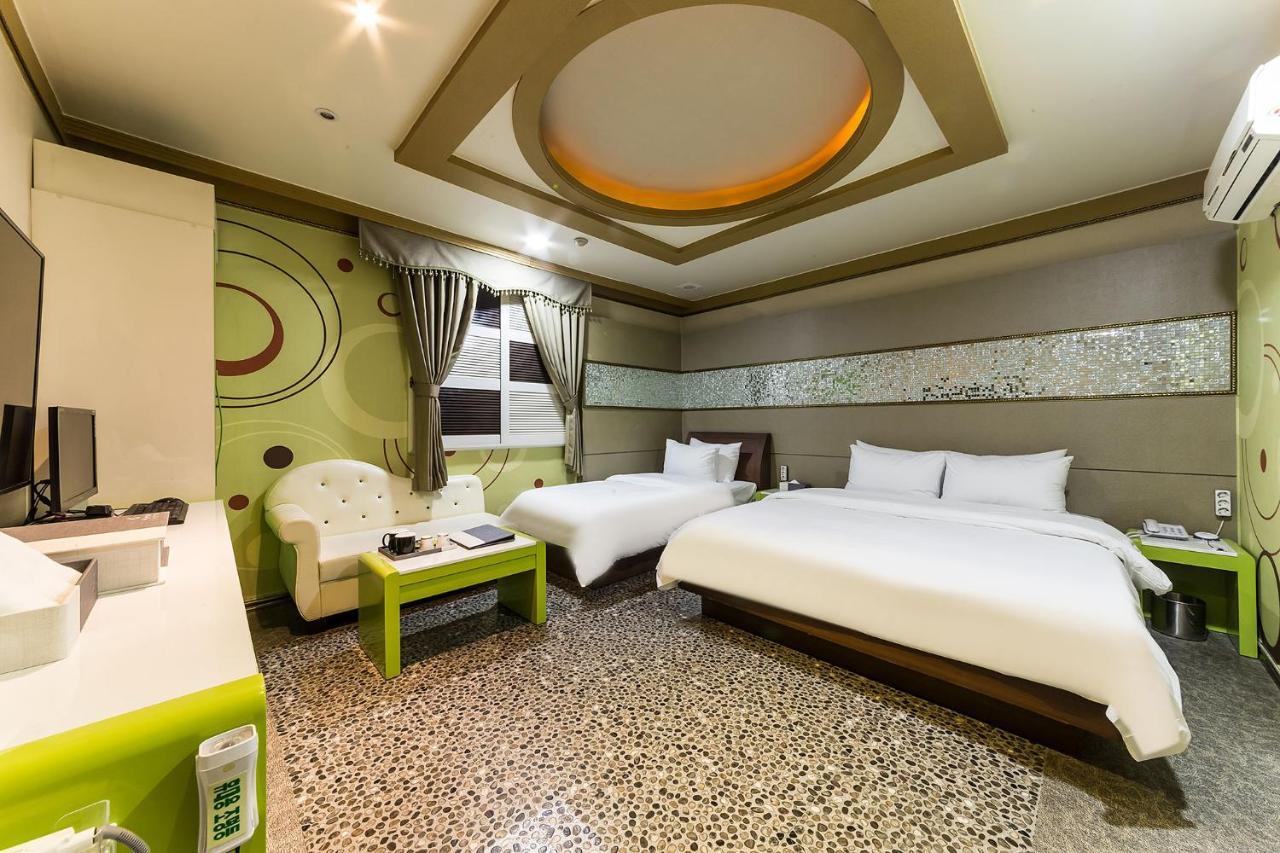 Millennium Hotel Коян Экстерьер фото